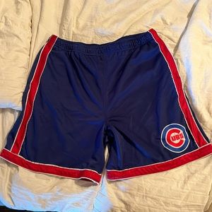 Large Chicago cub basketball shorts with string
